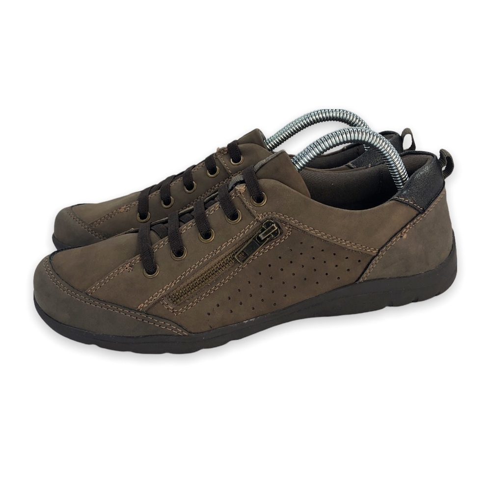EARTH ORIGINS Rapid 2 Reeve WOMENS size 9.5 brown shoes sneakers